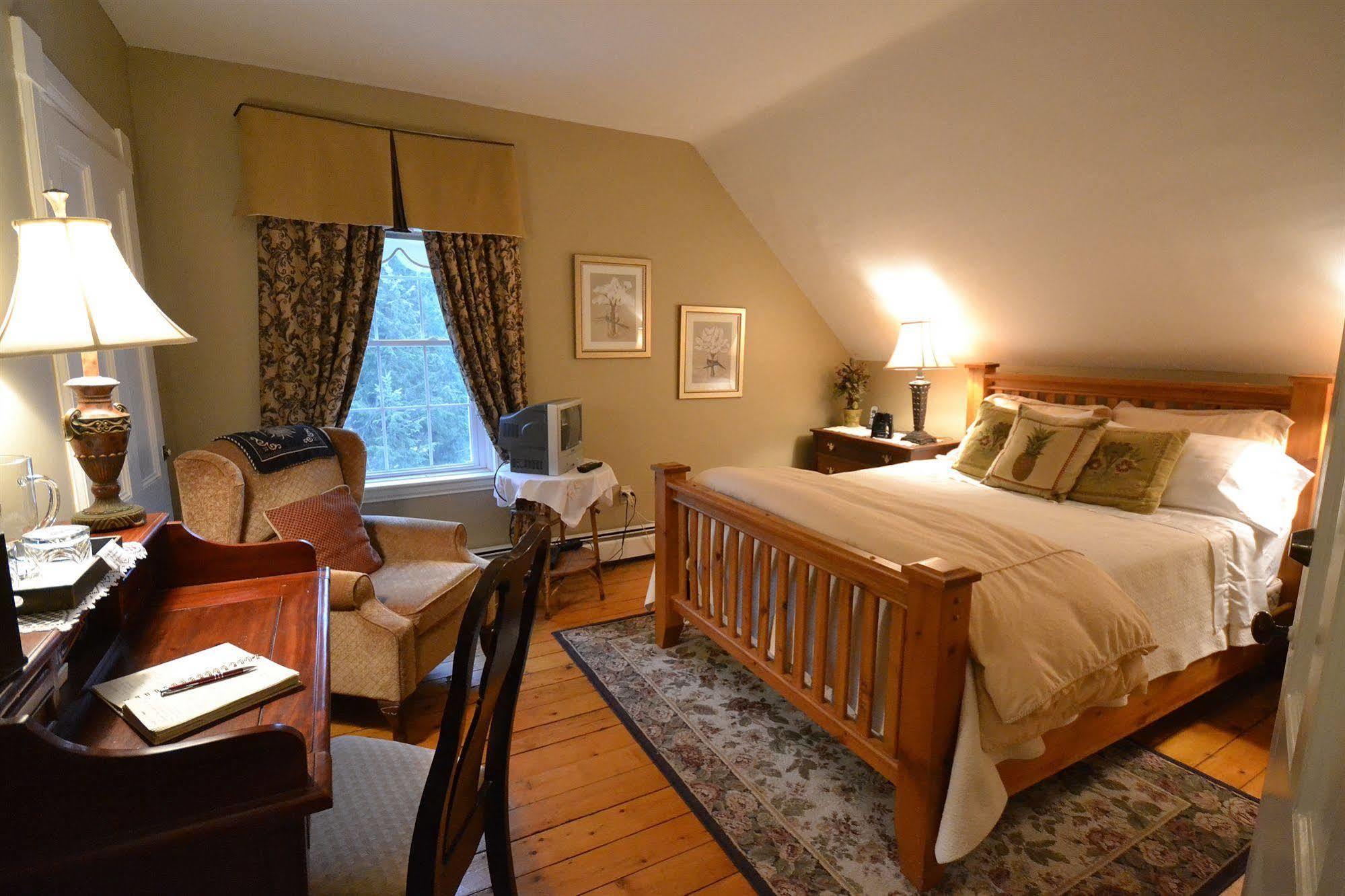 Briarwood Bed & Breakfast Elmsdale Экстерьер фото