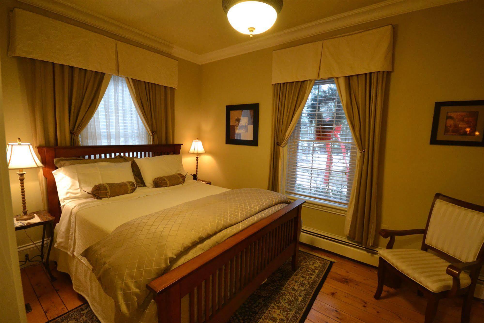 Briarwood Bed & Breakfast Elmsdale Экстерьер фото
